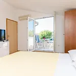 Apartman Sweet Garden