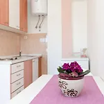 Apartman Sweet Garden