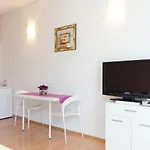 Apartman Sweet Garden