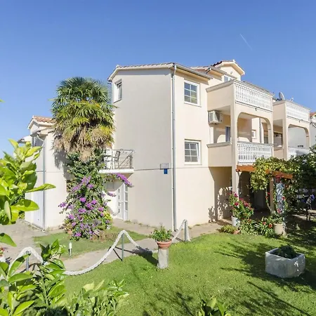 Sweet Garden * Vodice