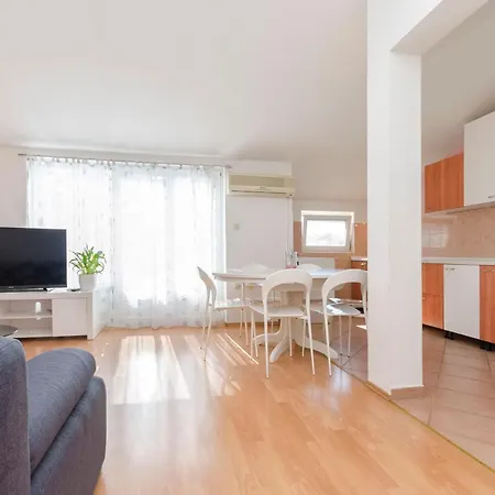 Apartament Sweet Garden Vodice