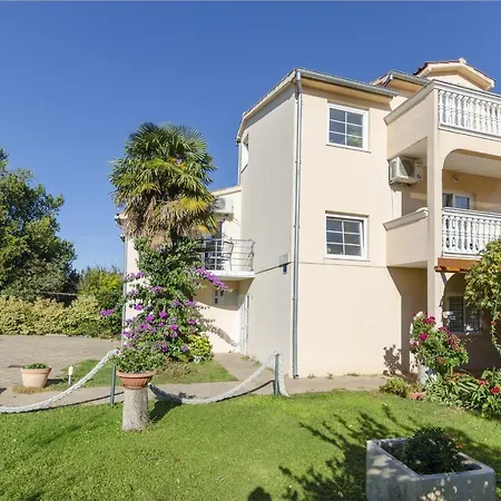 Sweet Garden アパート ヴォディツェ