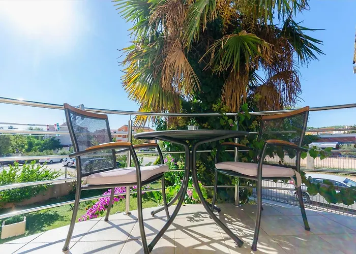 Appartement Sweet Garden Vodice