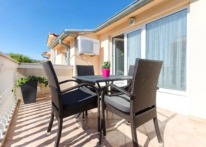 Sweet Garden Lejlighed *